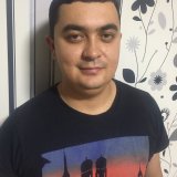 Azamat Azizov Reiseleiter Porträt